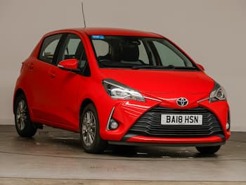 Used Toyota Yaris 2018 for sale - 79755144: Photo