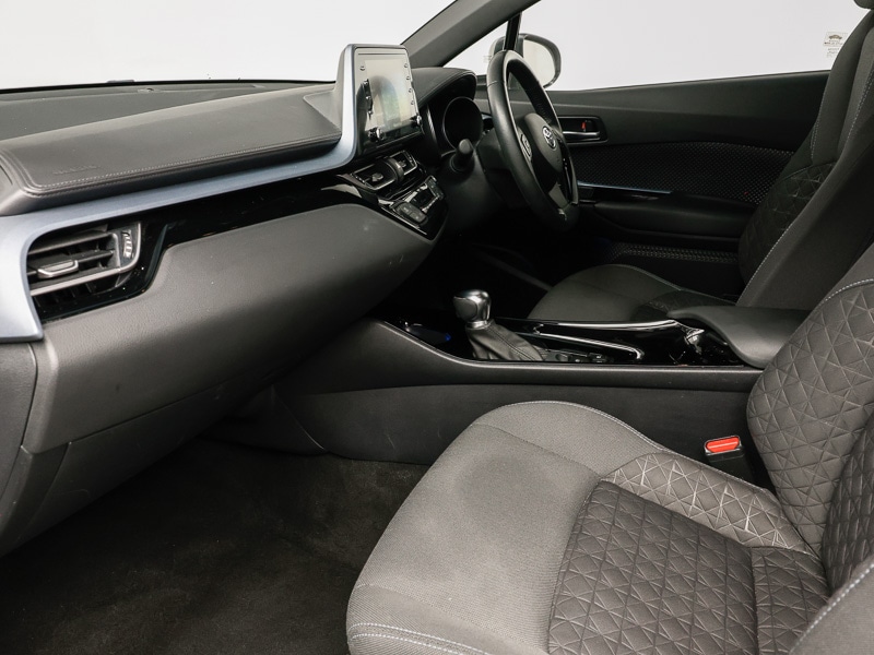 Used Toyota C-HR 2021 for sale - 76815917: Photo 5