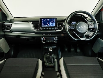 Used Kia Stonic 2022 for sale - 75691702: Photo