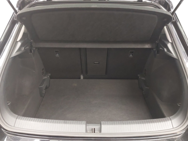 Used Volkswagen T-Roc 2023 for sale - 78173029: Photo 8