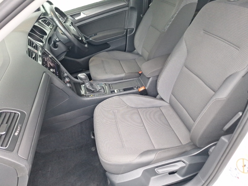 Used Volkswagen Golf 2018 for sale - 77847290: Photo 5