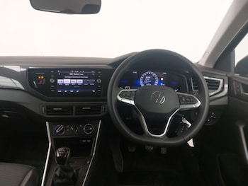 Used Volkswagen Polo 2024 for sale - 75395098: Photo