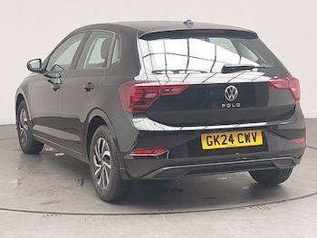 Used Volkswagen Polo 2024 for sale - 75395098: Photo