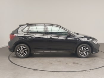 Used Volkswagen Polo 2024 for sale - 75395098: Photo