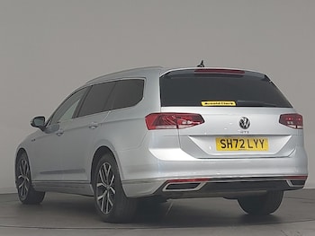 Used Volkswagen Passat 2023 for sale - 78895567: Photo