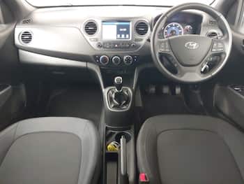 Used Hyundai i10 2018 for sale - 79759546: Photo