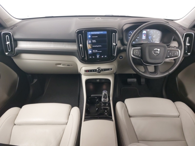 Used Volvo XC40 2020 for sale - 77678170: Photo 2