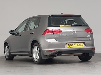 Used Volkswagen Golf 2015 for sale - 78146976: Photo