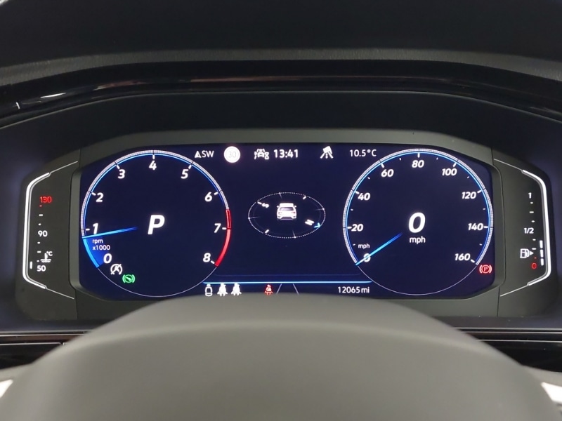 Used Volkswagen T-Roc 2023 for sale - 77623129: Photo 10