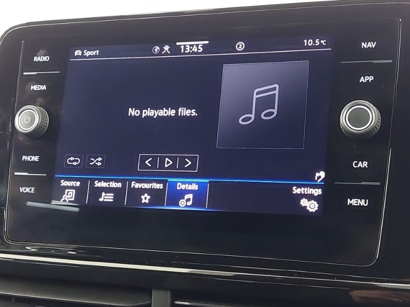 Used Volkswagen T-Roc 2023 for sale - 77623129: Photo 14