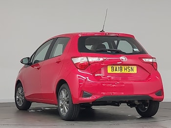 Used Toyota Yaris 2018 for sale - 79594612: Photo