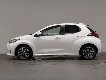 Used Toyota Yaris 2021 for sale - 76983433: Photo