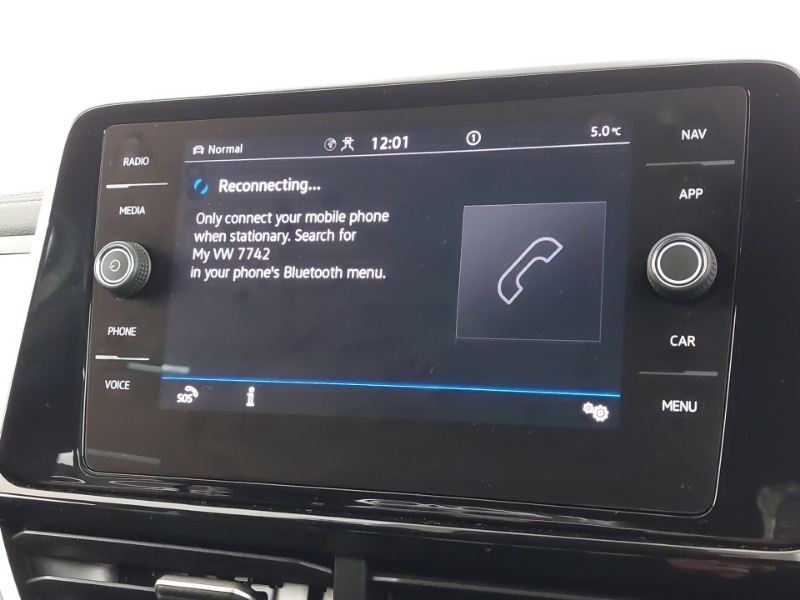 Used Volkswagen T-Roc 2025 for sale - 77114885: Photo 15