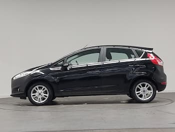 Used Ford Fiesta 2017 for sale - 79625053: Photo