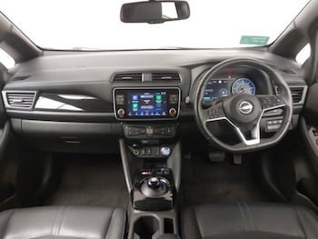 Used Nissan Leaf 2022 for sale - 76309133: Photo 2