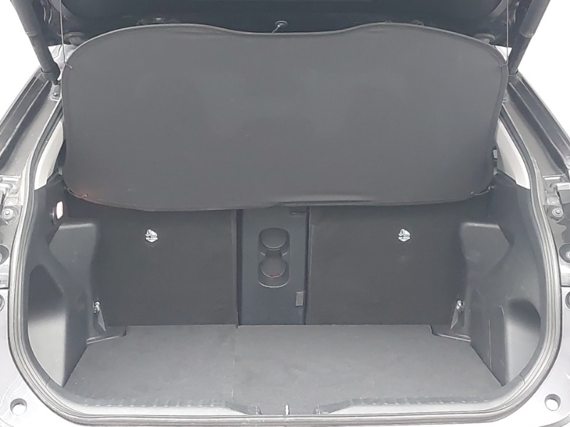 Used Toyota Yaris Cross 2023 for sale - 76639229: Photo 8