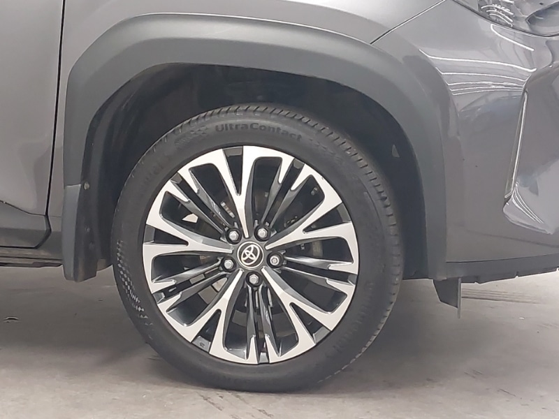 Used Toyota Yaris Cross 2023 for sale - 76639229: Photo 9