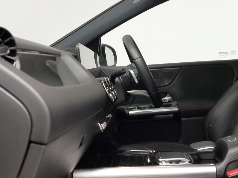 Used Mercedes-Benz B Class 2020 for sale - 77933207: Photo 5