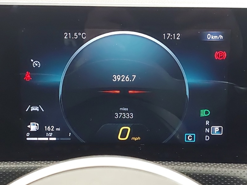 Used Mercedes-Benz A-Class 2018 for sale - 77921985: Photo 10