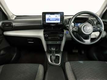 Used Toyota Yaris Cross 2022 for sale - 74771734: Photo