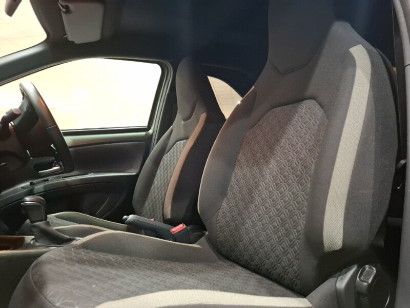 Used Toyota Aygo X 2023 for sale - 78178559: Photo 12