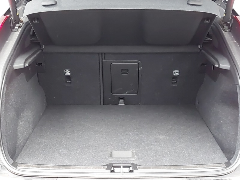 Used Volvo C40 2022 for sale - 77921994: Photo 8