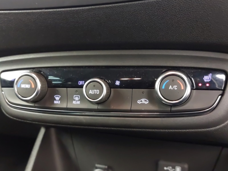 Used Vauxhall Crossland 2022 for sale - 76121162: Photo 19