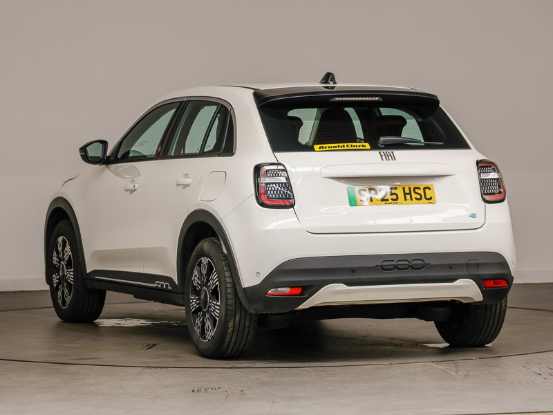 Used Fiat 600 2025 for sale - 77357780: Photo 3