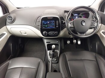 Used Renault Captur 2018 for sale - 78522714: Photo