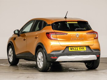 Used Renault Captur 2022 for sale - 75921609: Photo