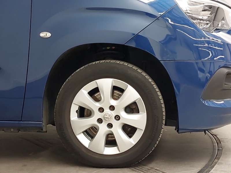 Used Vauxhall Combo Life 2022 for sale - 76699802: Photo 9