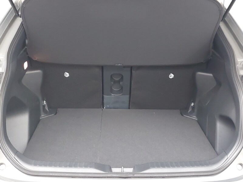 Used Toyota Yaris Cross 2025 for sale - 77338080: Photo 8