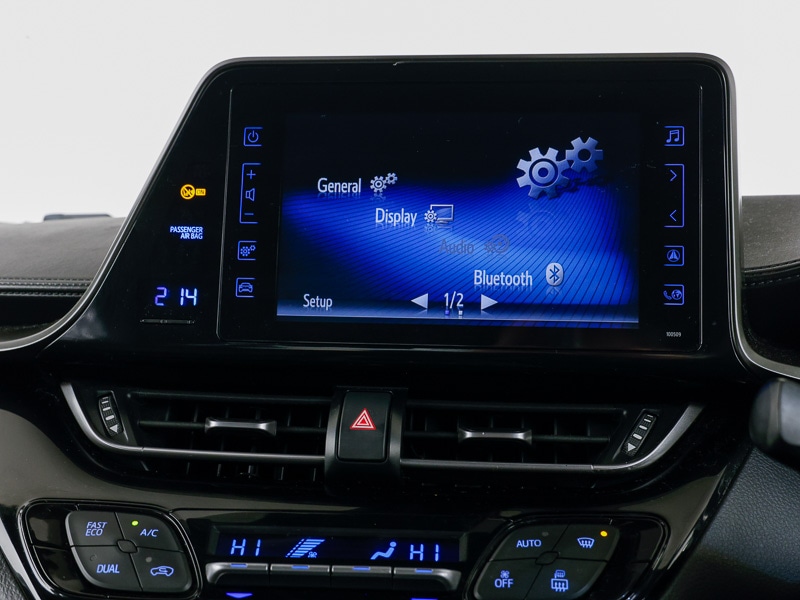 Used Toyota C-HR 2018 for sale - 76920484: Photo 13