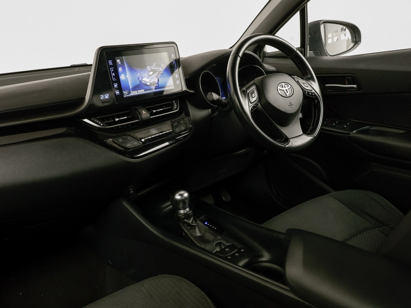 Used Toyota C-HR 2018 for sale - 76920484: Photo 15