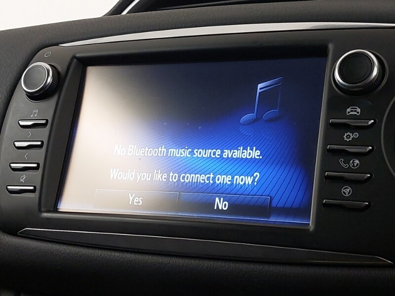 Used Toyota Yaris 2017 for sale - 77947630: Photo 13