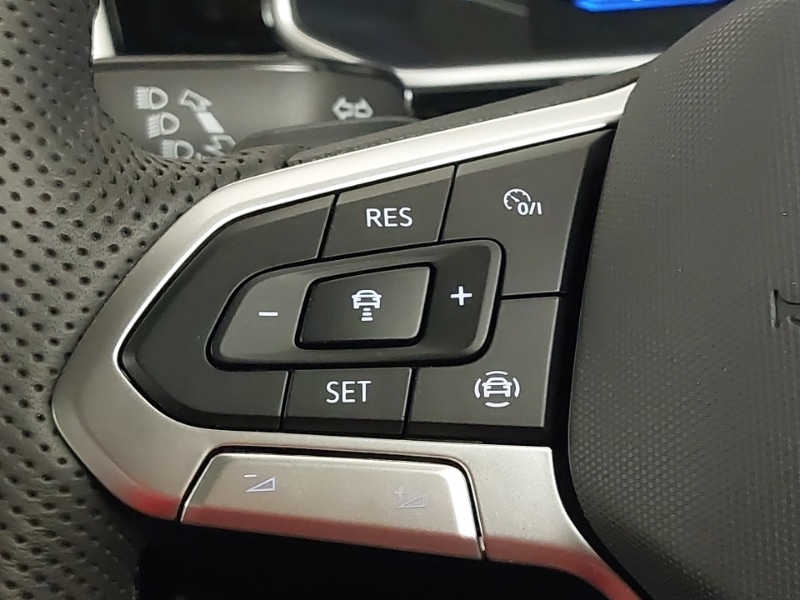 Used Volkswagen T-Roc 2025 for sale - 77034825: Photo 18