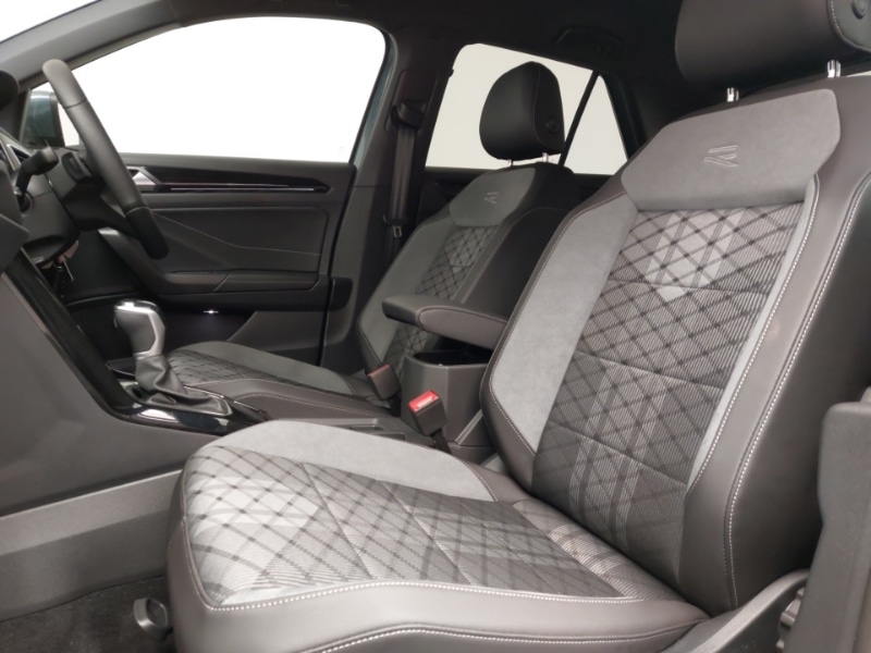 Used Volkswagen T-Roc 2025 for sale - 77034825: Photo 5