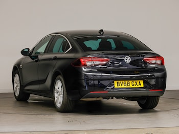 Used Vauxhall Insignia 2018 for sale - 79368221: Photo