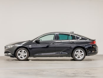 Used Vauxhall Insignia 2018 for sale - 79368221: Photo