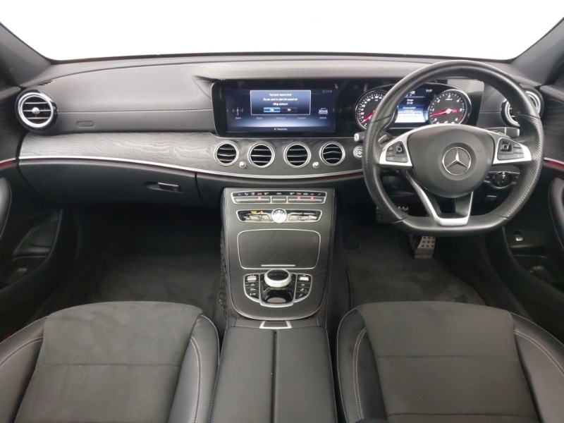 Used Mercedes-Benz E Class 2018 for sale - 77690107: Photo 2