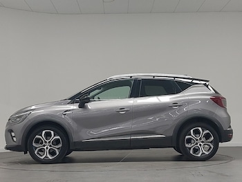 Used Renault Captur 2023 for sale - 79440261: Photo