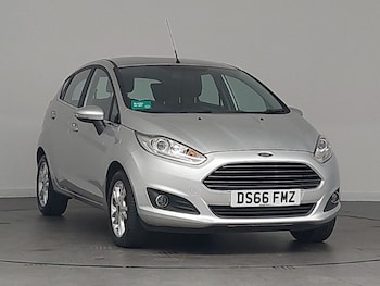 2016 - 1.25 82 Zetec 5dr