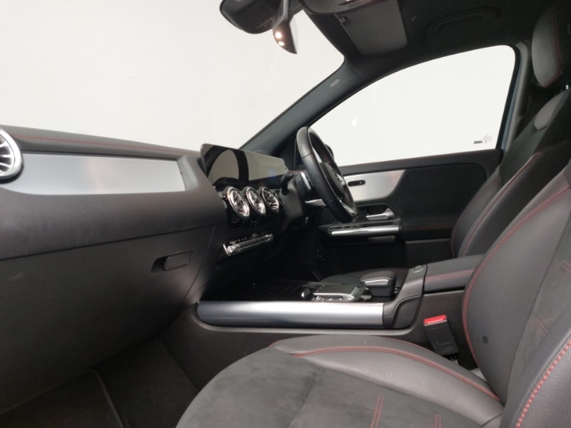 Used Mercedes-Benz EQA 2022 for sale - 77168960: Photo 5