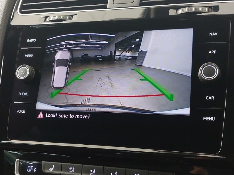 Used Volkswagen Golf 2019 for sale - 77508998: Photo 11