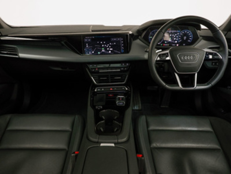 Used Audi e-tron GT 2023 for sale - 77605590: Photo 2