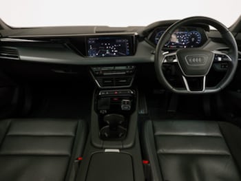 Used Audi e-tron GT 2023 for sale - 77605590: Photo