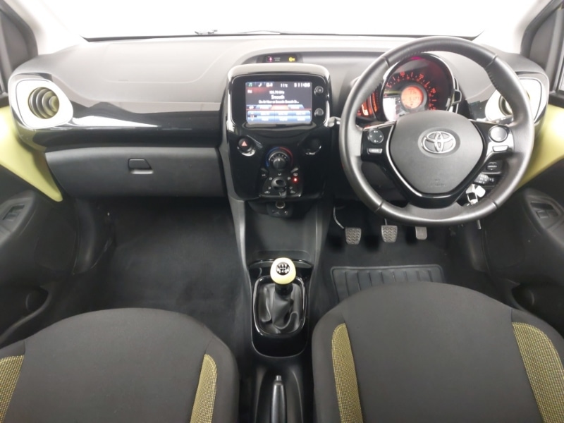Used Toyota AYGO 2017 for sale - 77816827: Photo 2