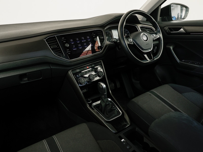 Used Volkswagen T-Roc 2018 for sale - 76533375: Photo 10