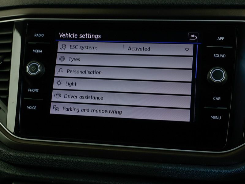 Used Volkswagen T-Roc 2018 for sale - 76533375: Photo 12