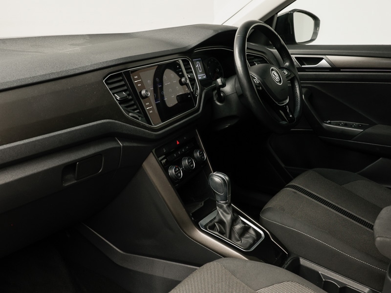 Used Volkswagen T-Roc 2018 for sale - 76533375: Photo 17